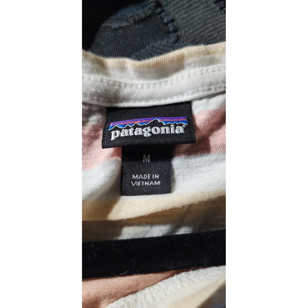 Patagonia Striped Tank Top Women's Size Medium Multicolor Pocket Casual Beach